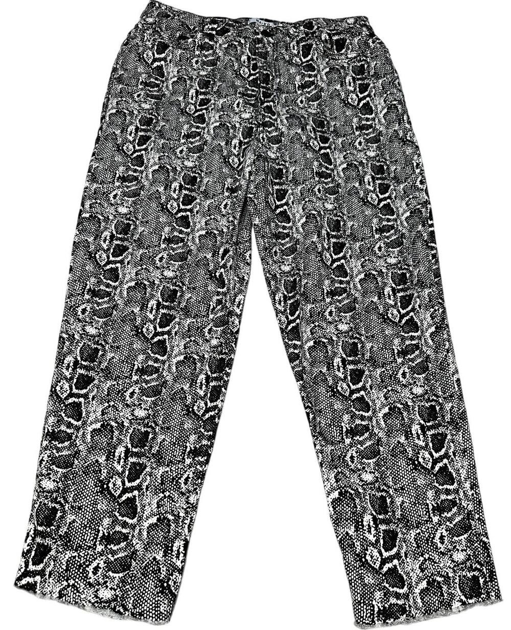 NA KD Pants Womens 42 US 12 Black and White Cotton Snake Print Raw Hem Cropped